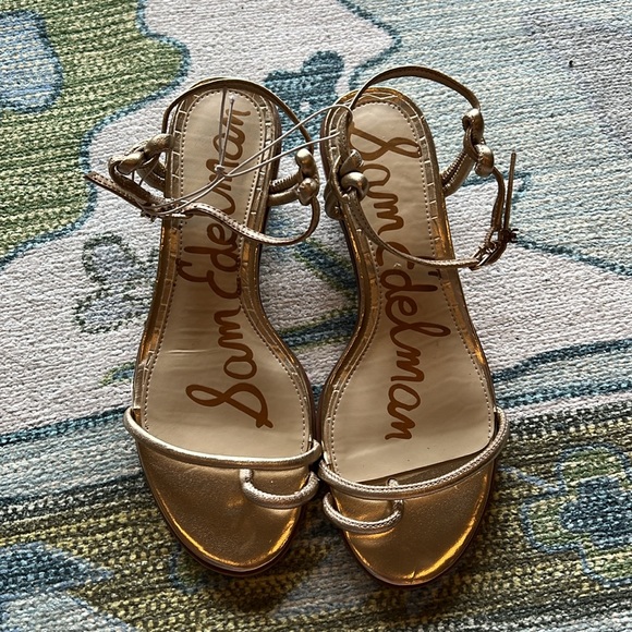 Sam Edelman Isla sandals NWOT size 6.5 gold and nude - Picture 3 of 4